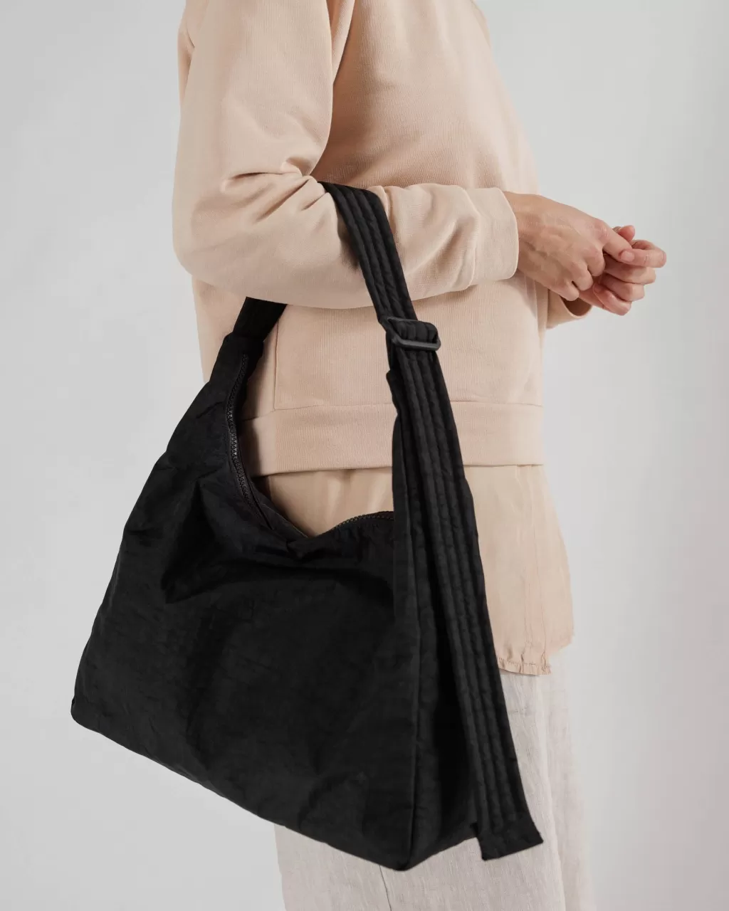 Discount Casa Clara Nylon Shoulder Bag Black