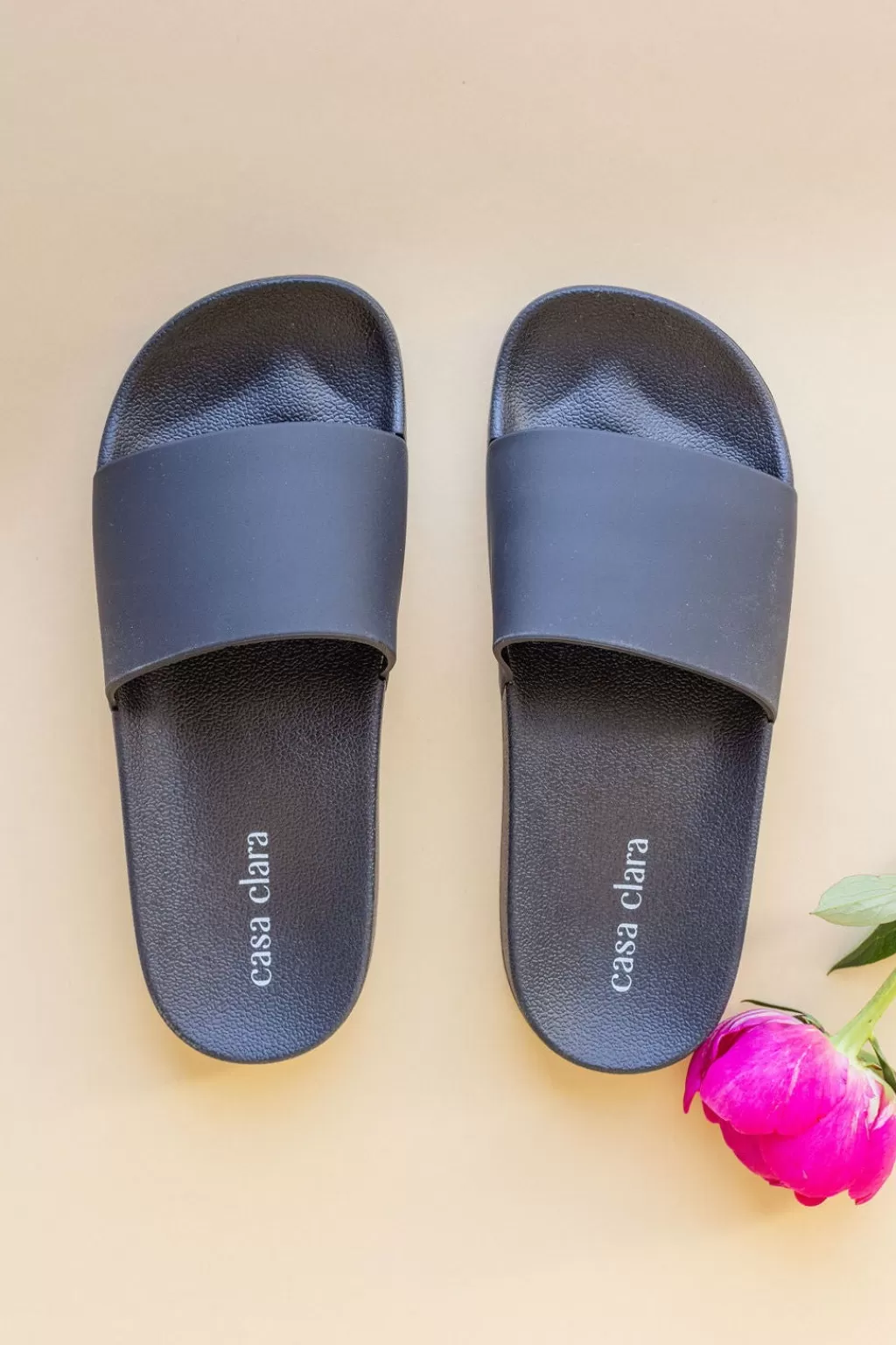 Fashion Casa Clara Tommy Slide Black